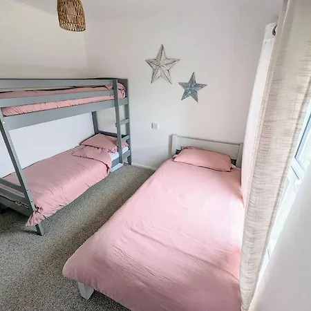 No.7 Perran View Chalet St Agnes (Cornwall)
